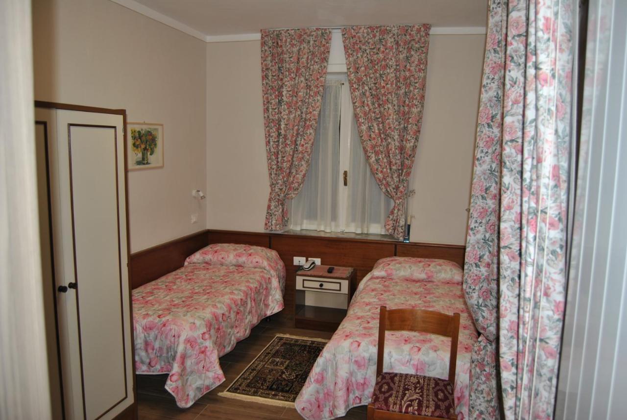 Mon Toc 2* Stresa
